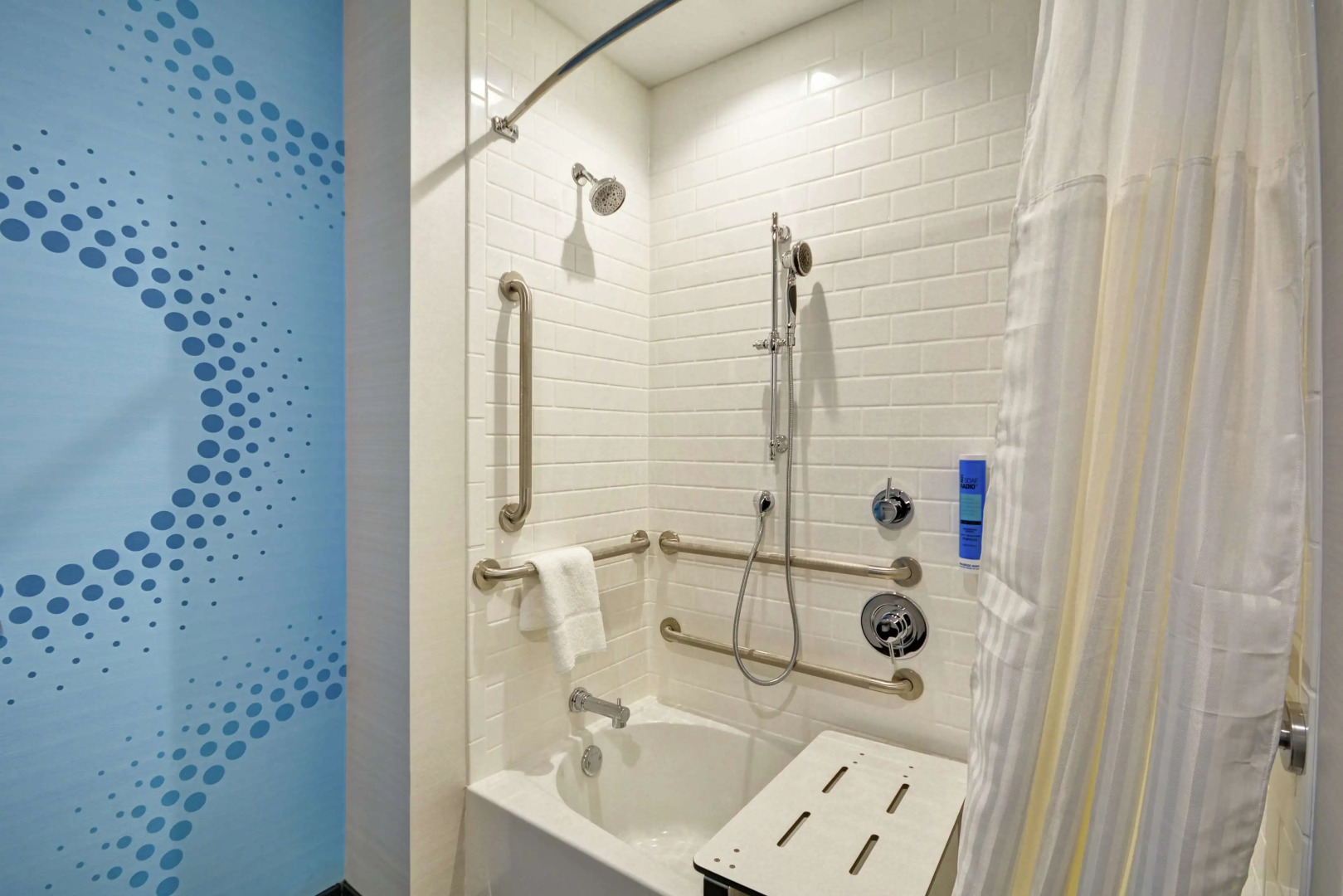 Tru by Hilton Chicopee Springfield