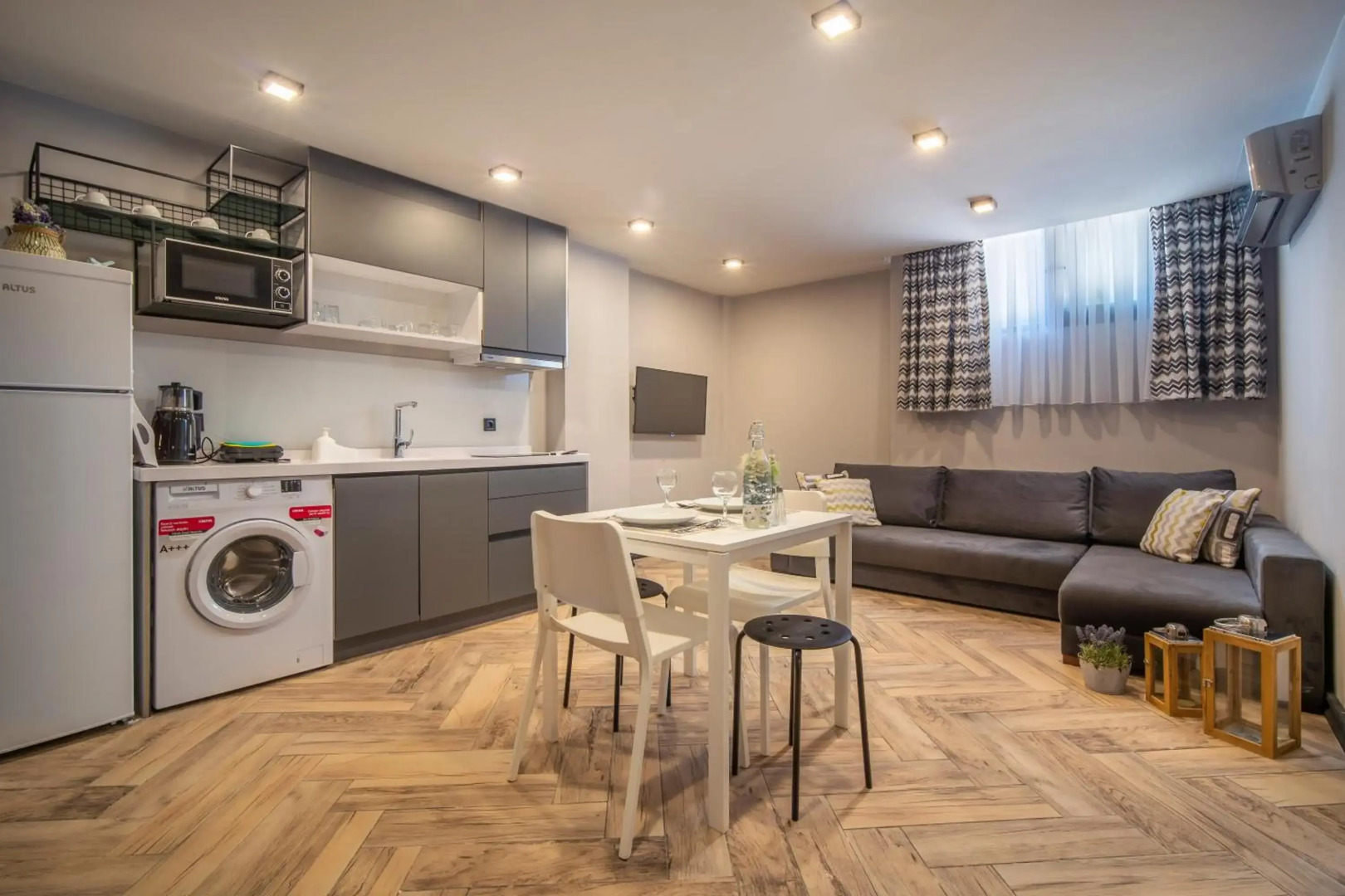 Meyde Boutique & Suites