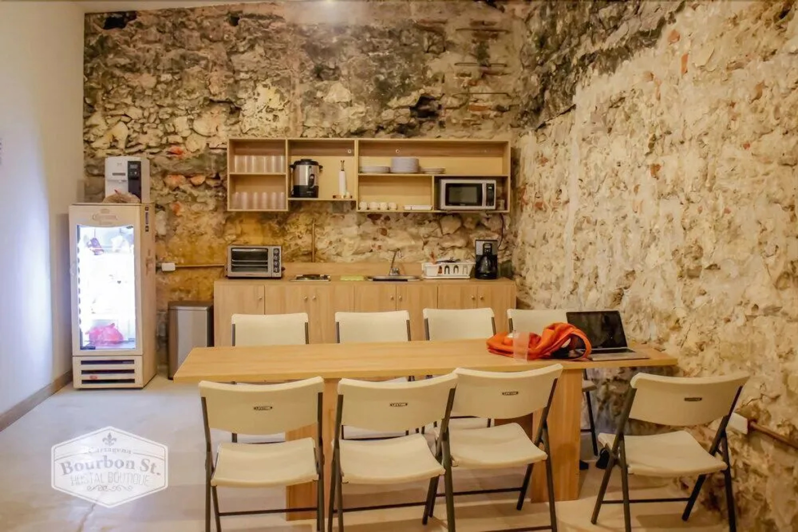 Bourbon St Hostal Boutique - Hostel