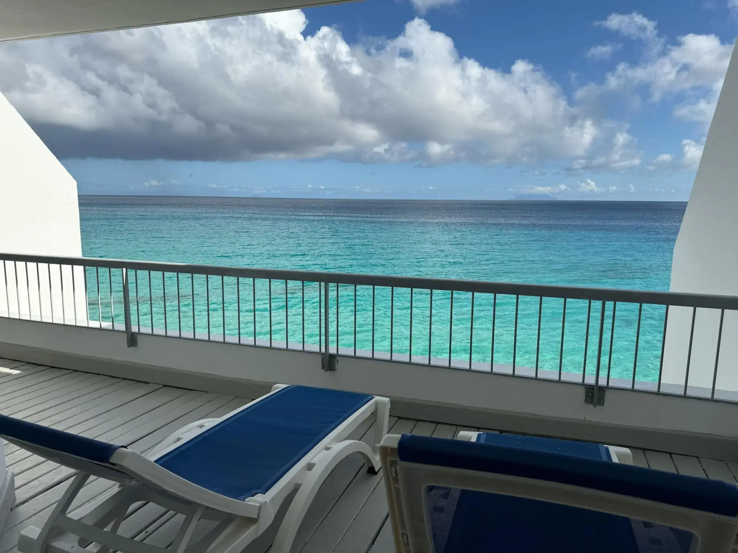 Sapphire Beach Club Resort