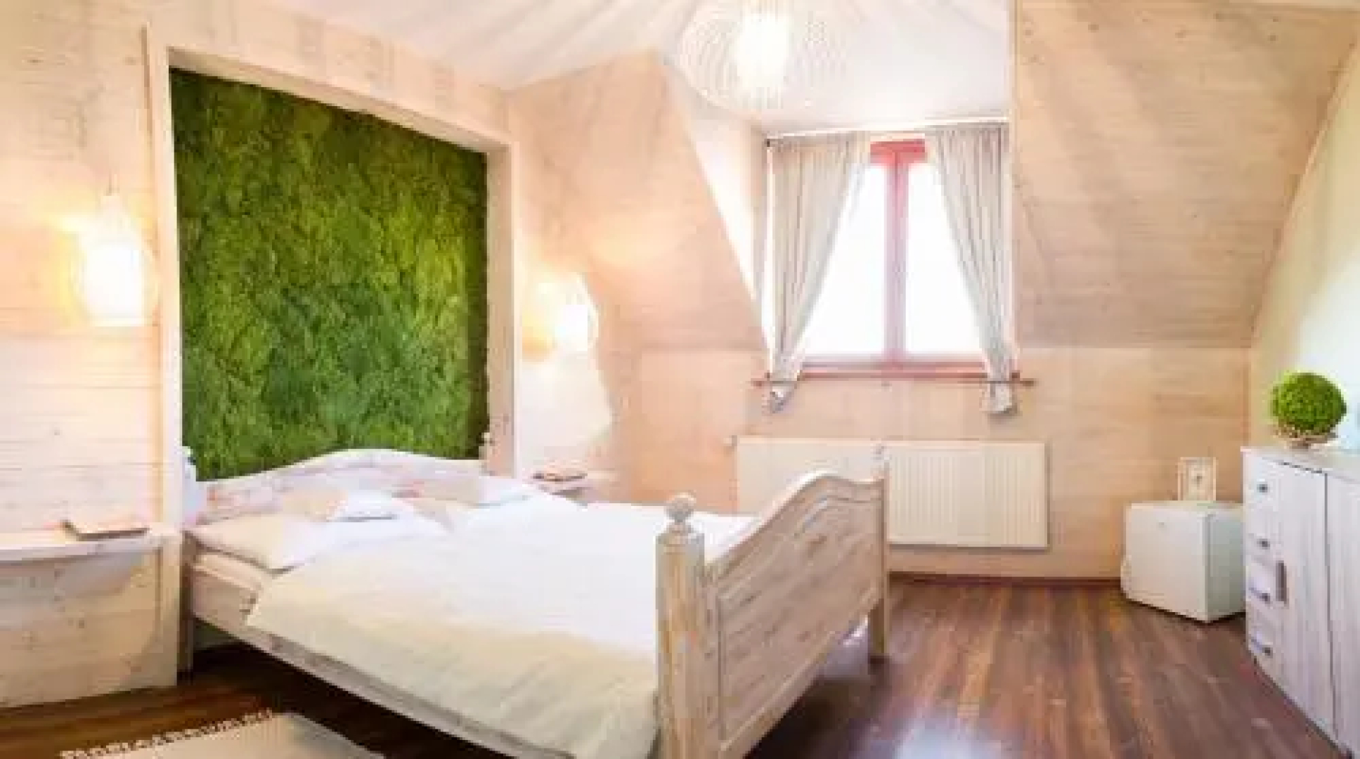 Hangya Panzió és Étterem