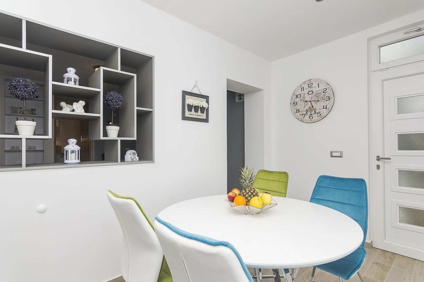 Apartment Sonja - 100 m from sea: A1 Brela, Riviera Makarska