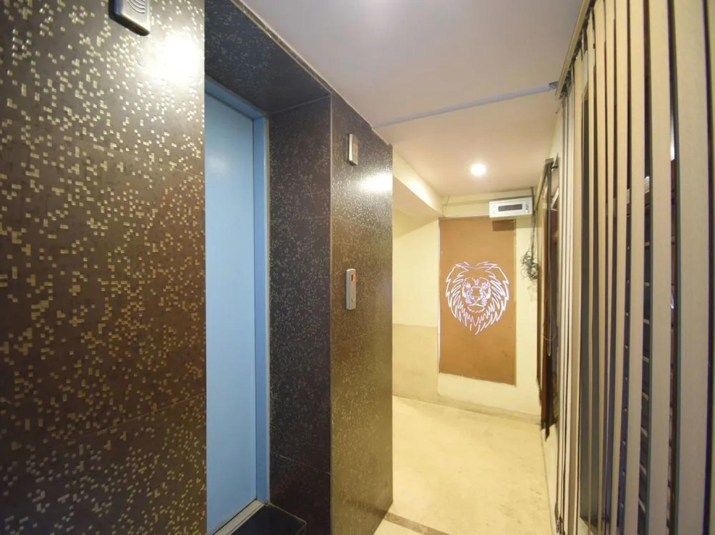 OYO 6138 Hotel Majestic Grand