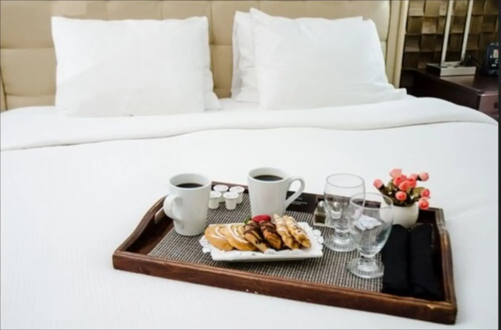 DoubleTree Suites by Hilton Htl & Conf Cntr Downers Grove