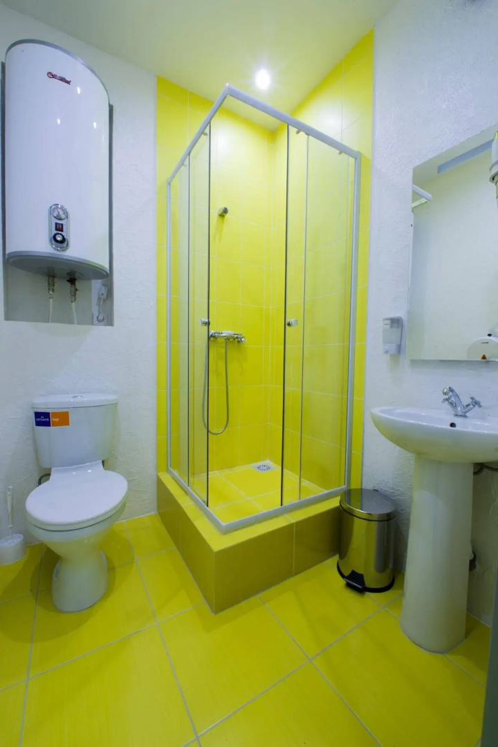 Eightrays Hostel