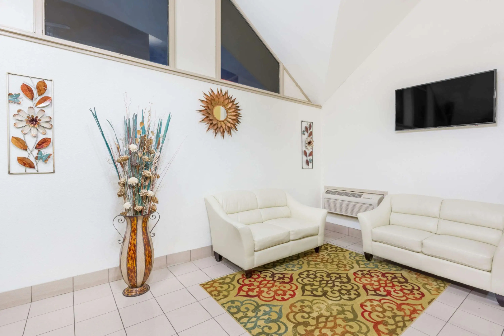 Super 8 by Wyndham Wichita Airport