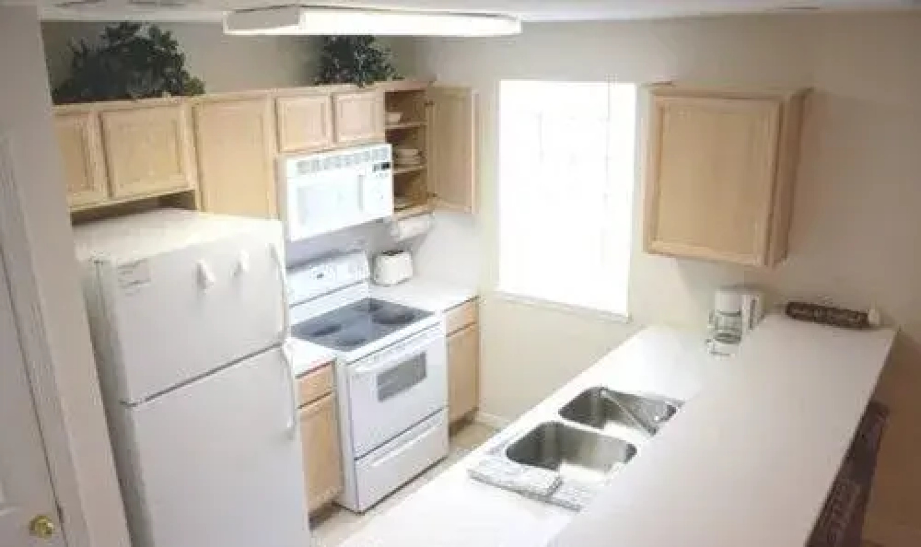 Inner Island Condos by Island Services