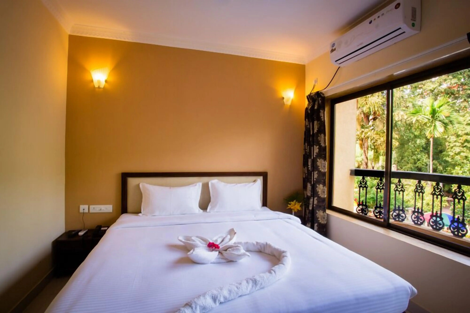 Rendezvous Beach Resort