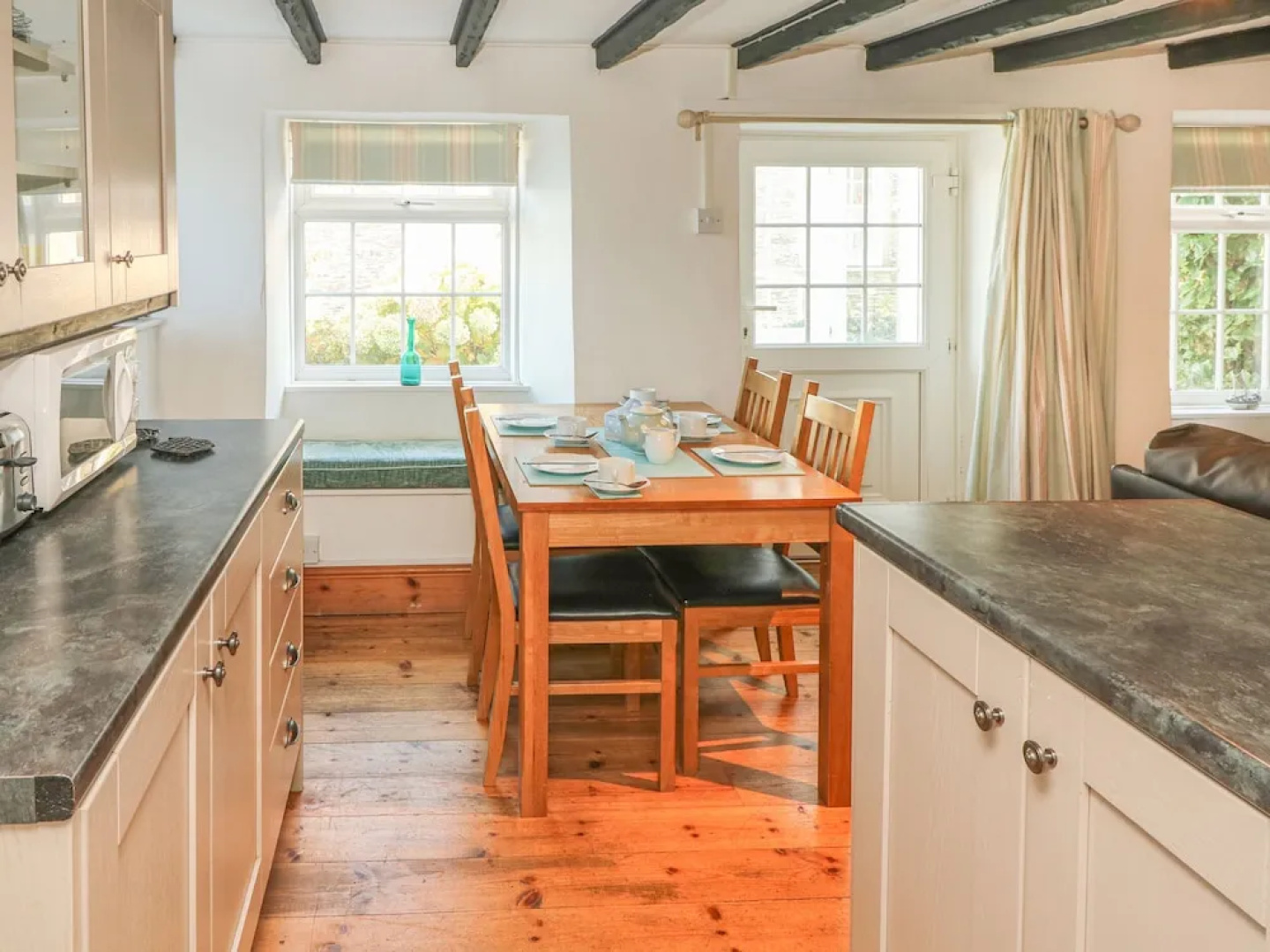 Fuchsia Cottage