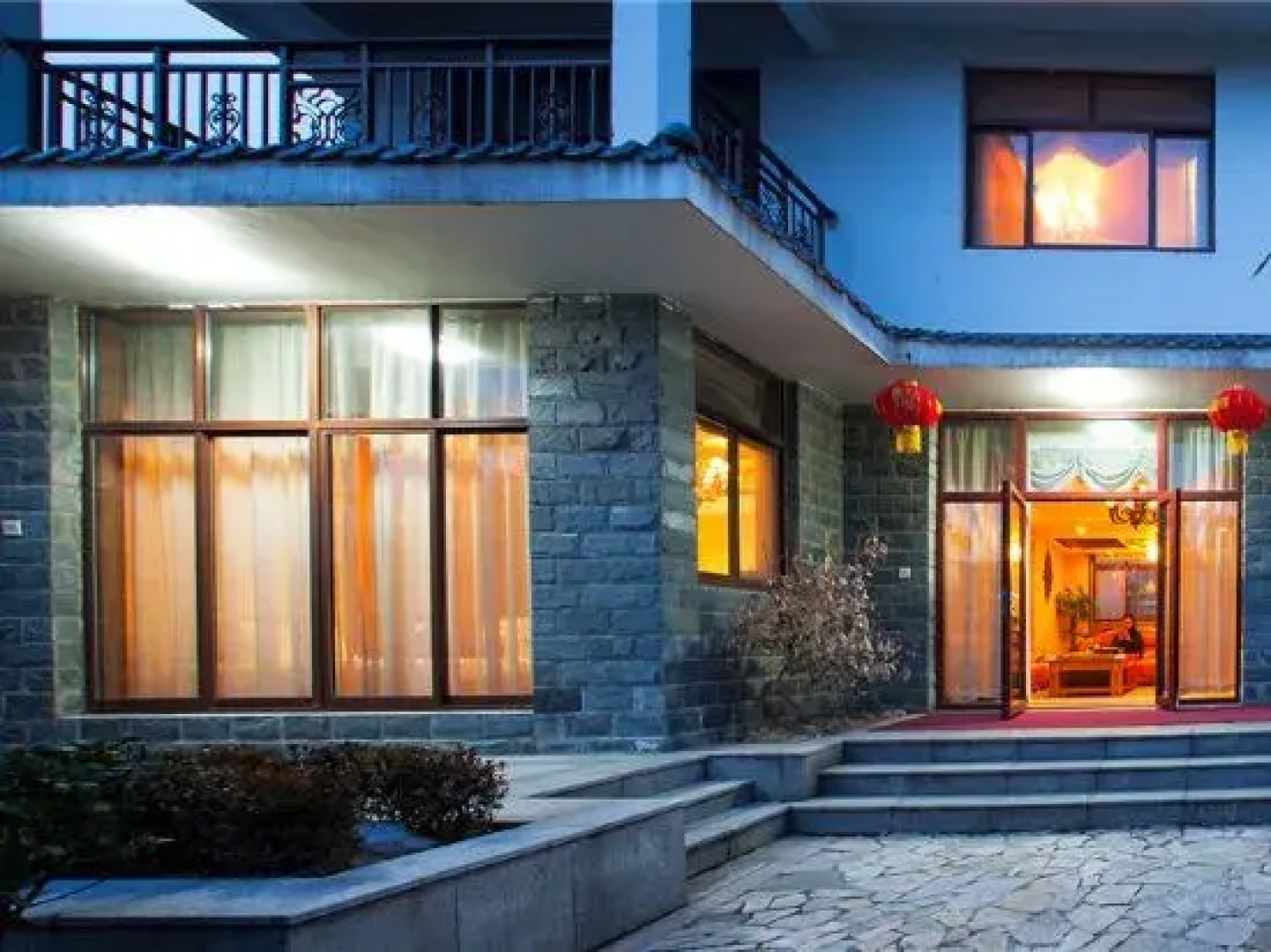 Zhisheng Hot Spring Guest Reception Center (Zhisheng Hot Spring Resort No.1 Building)