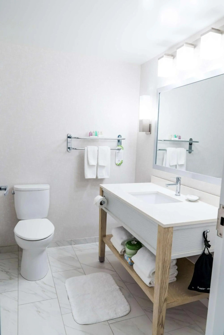 Coast Hotel & Convention Centre Langley City