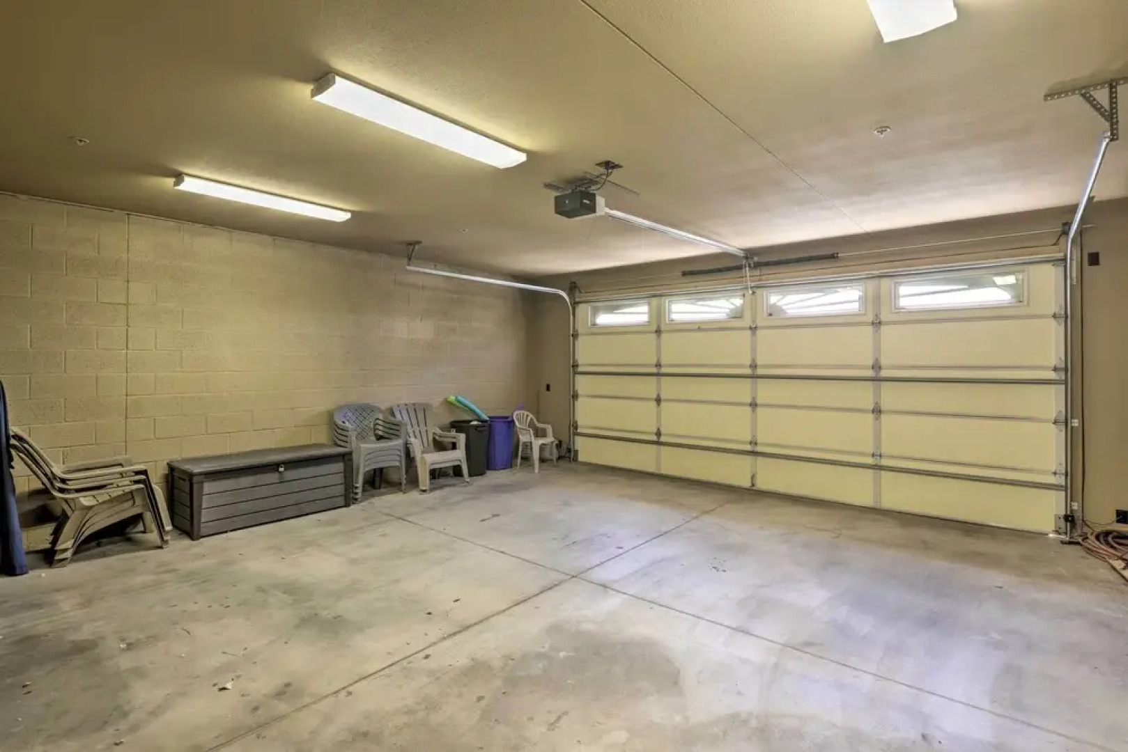 Patio + Lake Havasu View: Scenic Gated Retreat!