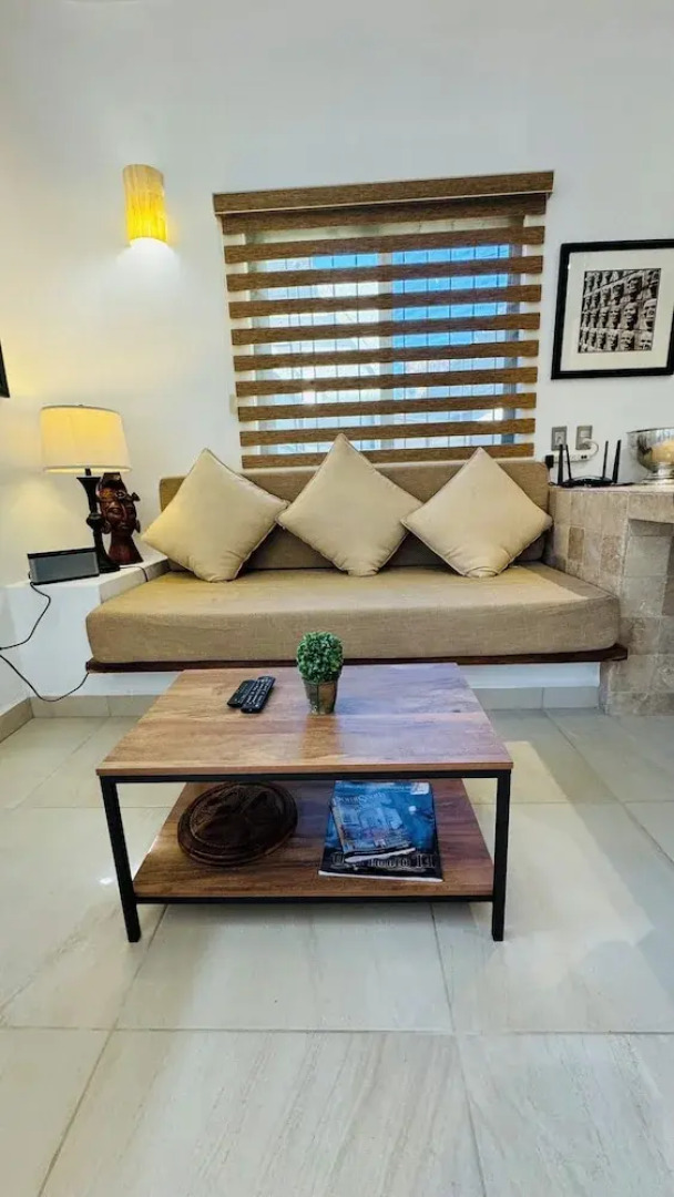 Ajijic Modern 1 Bedroom Guesthouse -patio - BBQ - Bikes - Gym - Pickleball Court