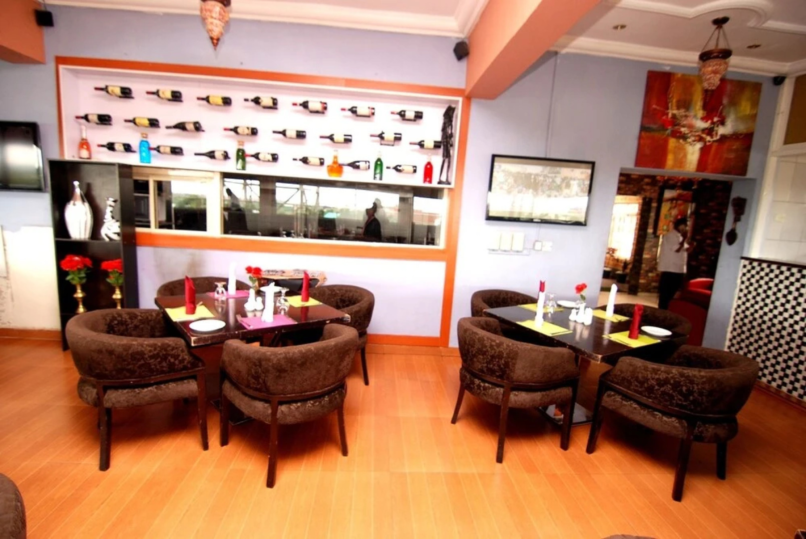 Lake Crescent Hotel & Suites