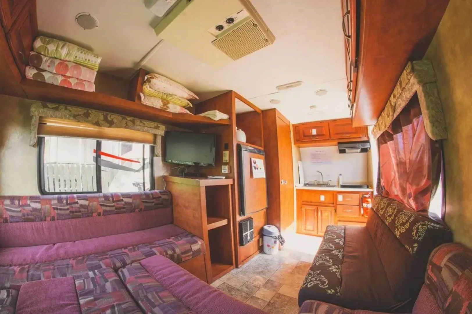 Buan (Byeonsanbando) Byeonsan Resort Pension