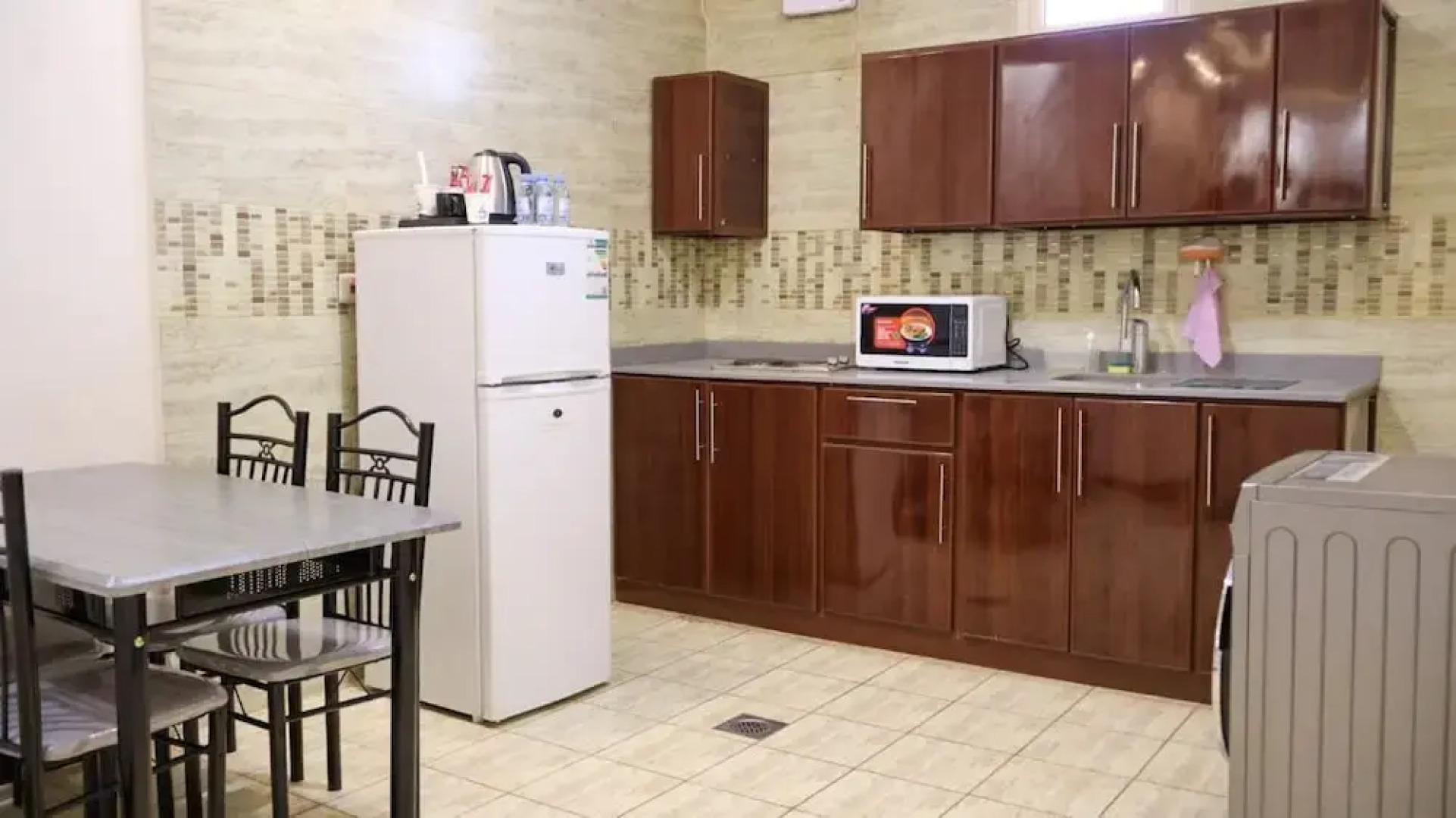 تميُّز الاقامة للشقق المخدومة Tamyoz Aqama for Serviced Apartments