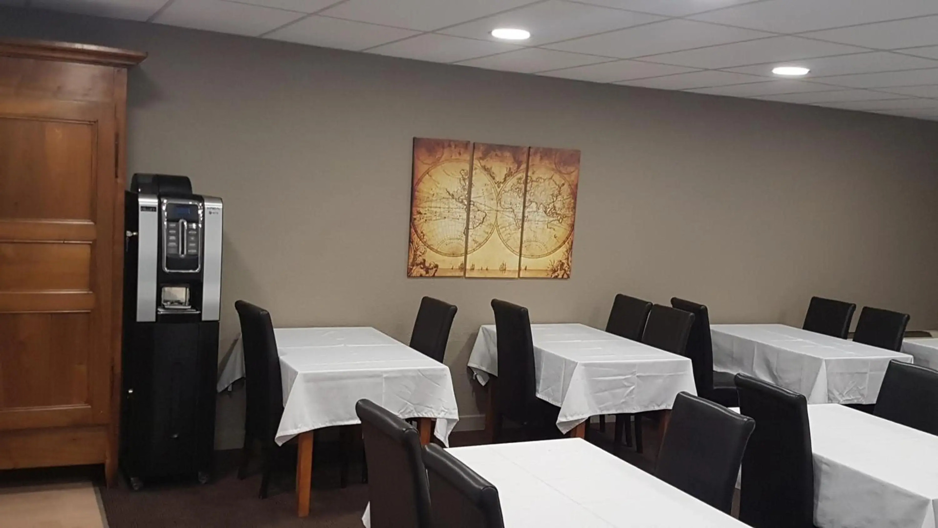 L'Hôtel des Trois Massifs