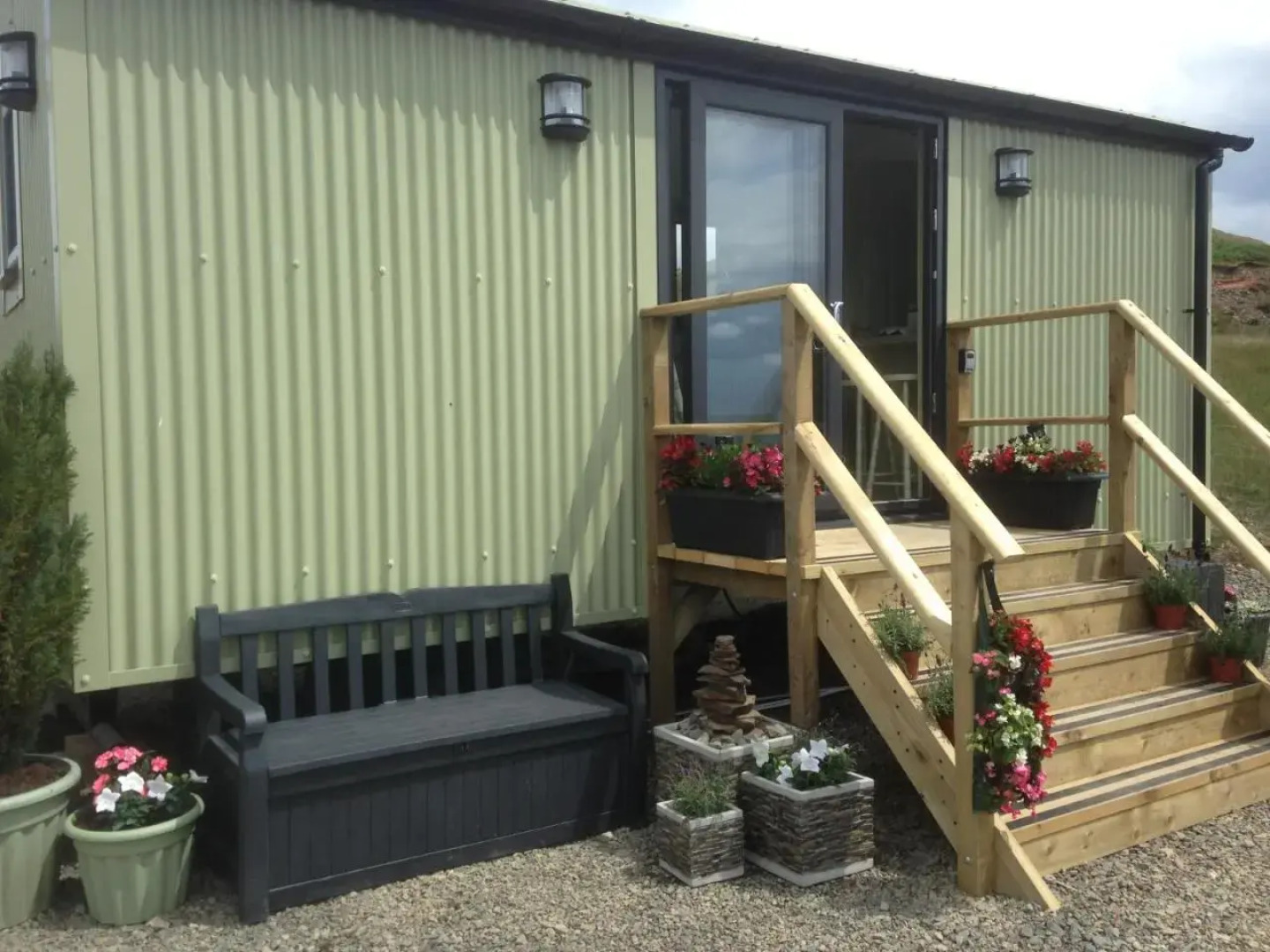 Upper Gilwern Quarry Hut