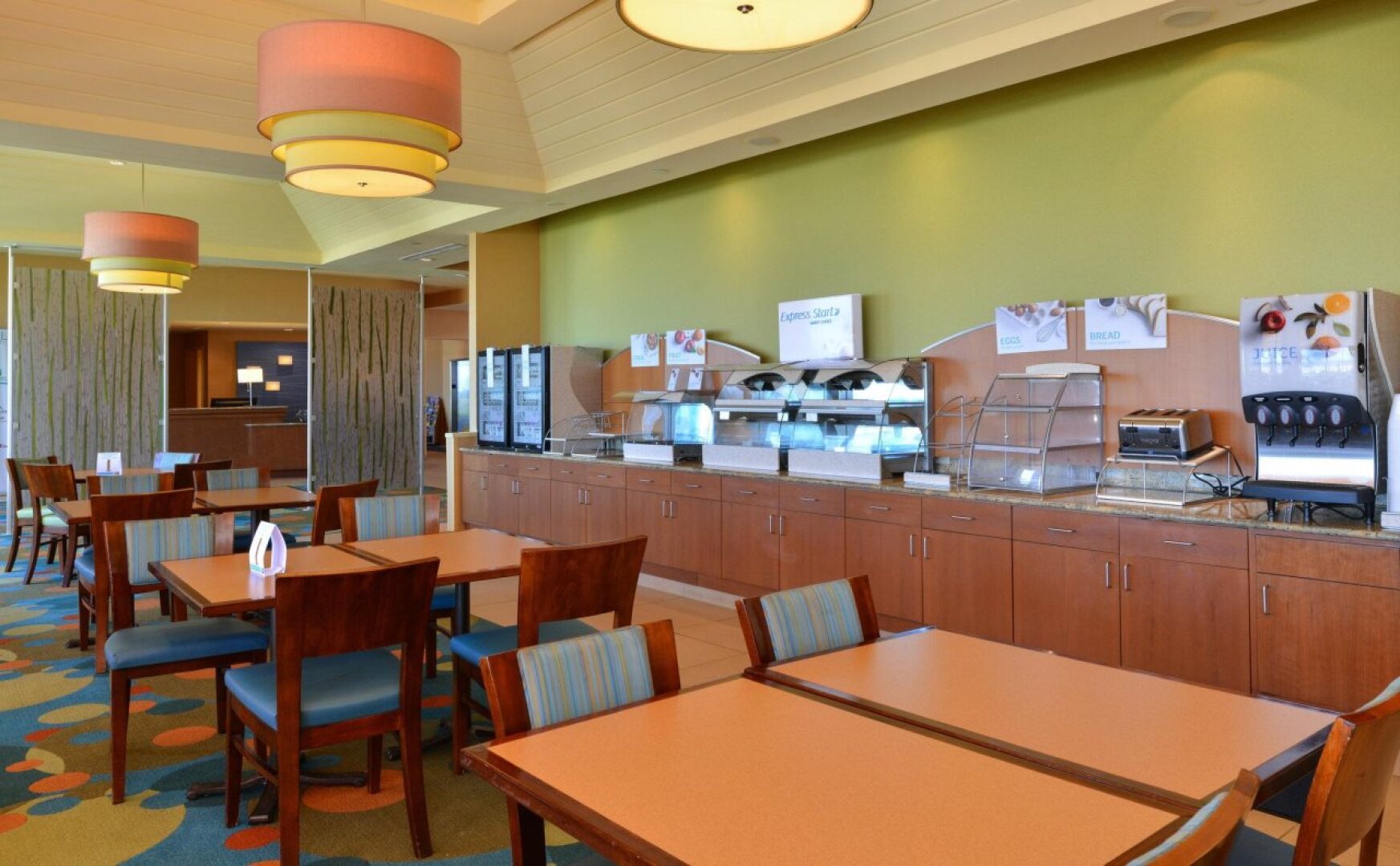 Holiday Inn Express Hotel & Suites VA Beach Oceanfront by IHG