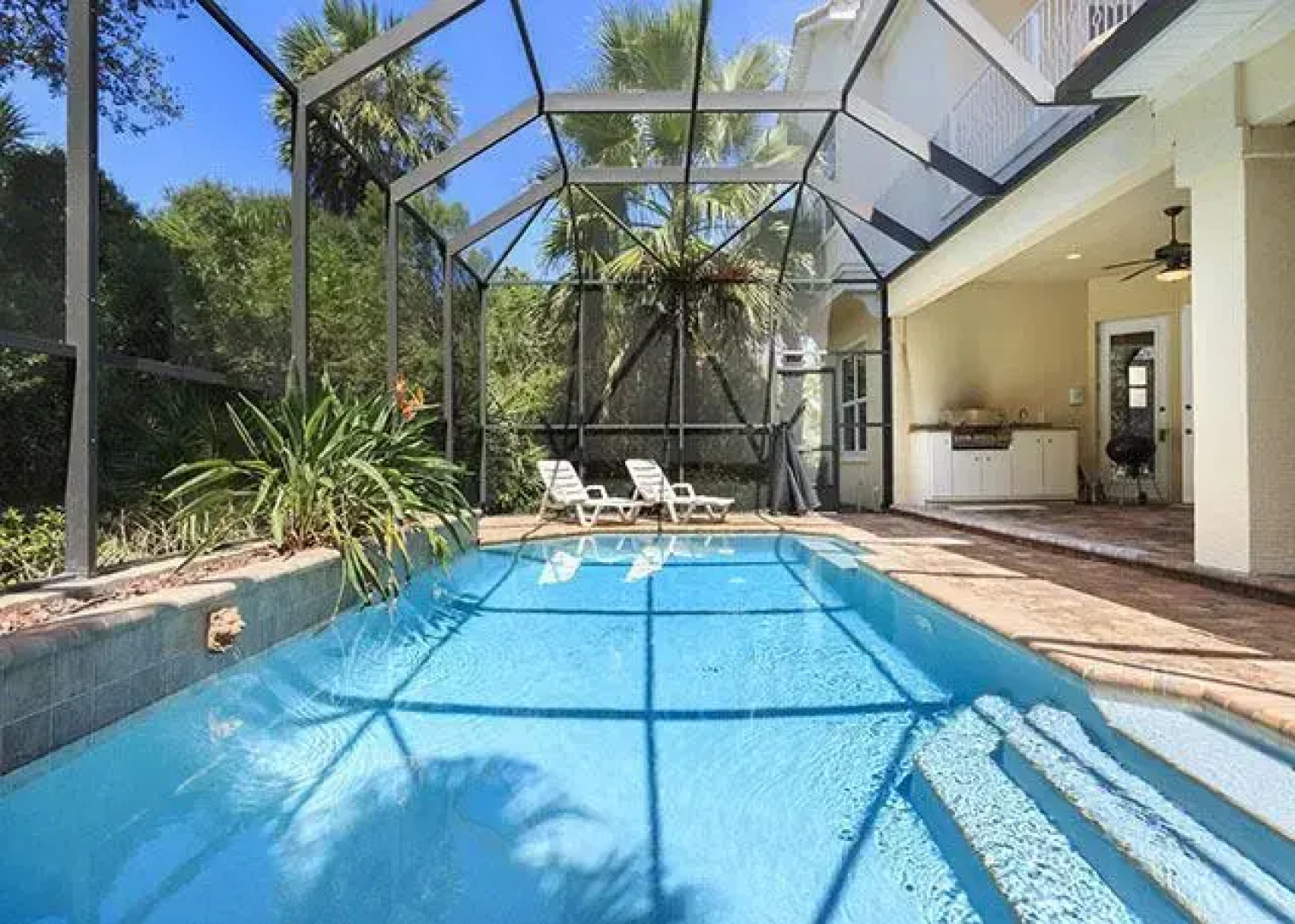 Las Palmas Way by Vacation Rental Pros