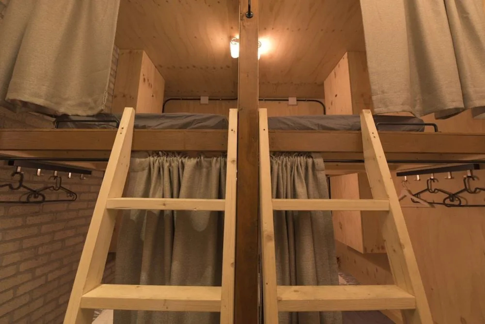 Inno Guesthouse & Bar Hongdae - Hostel