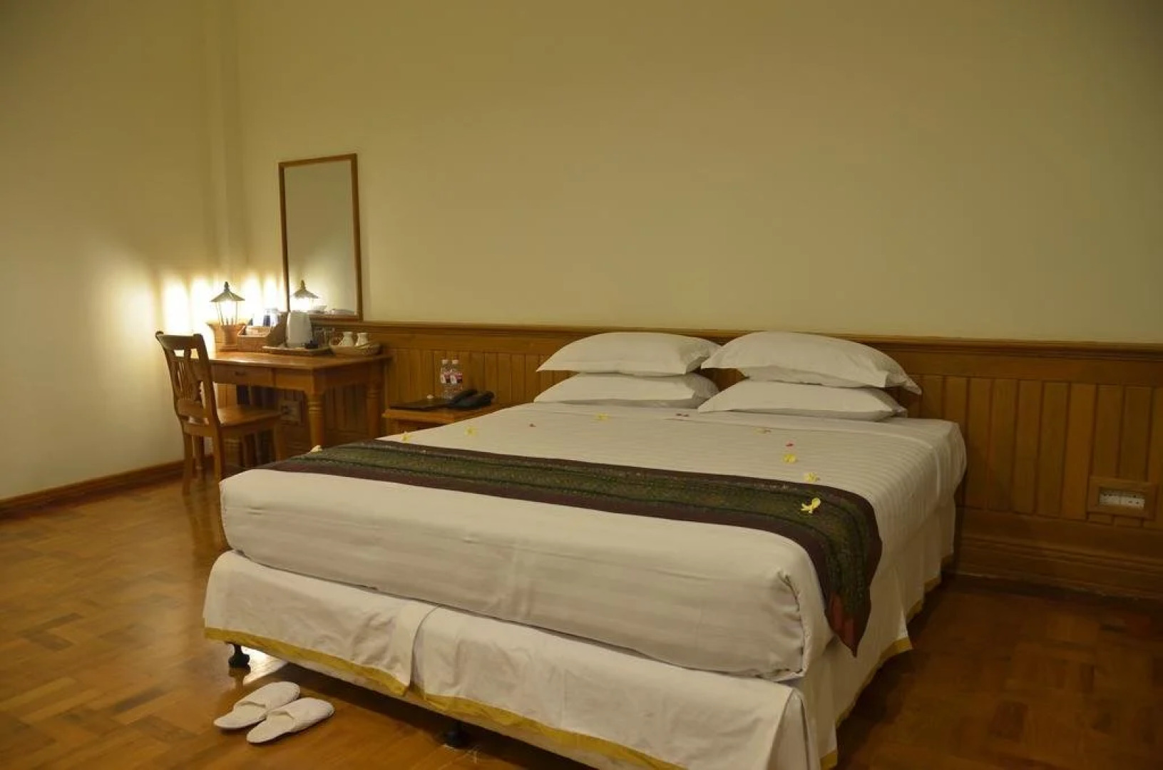 Sky Place Hotel and Cafe Flight