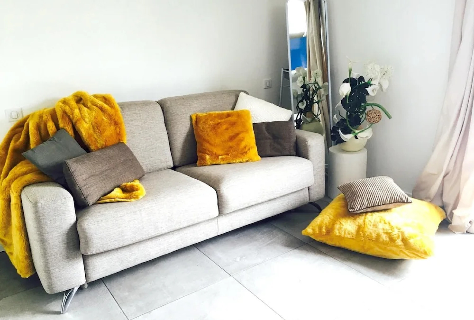 Studio in Roquefort-la-bédoule, With Enclosed Garden and Wifi - 4 km F