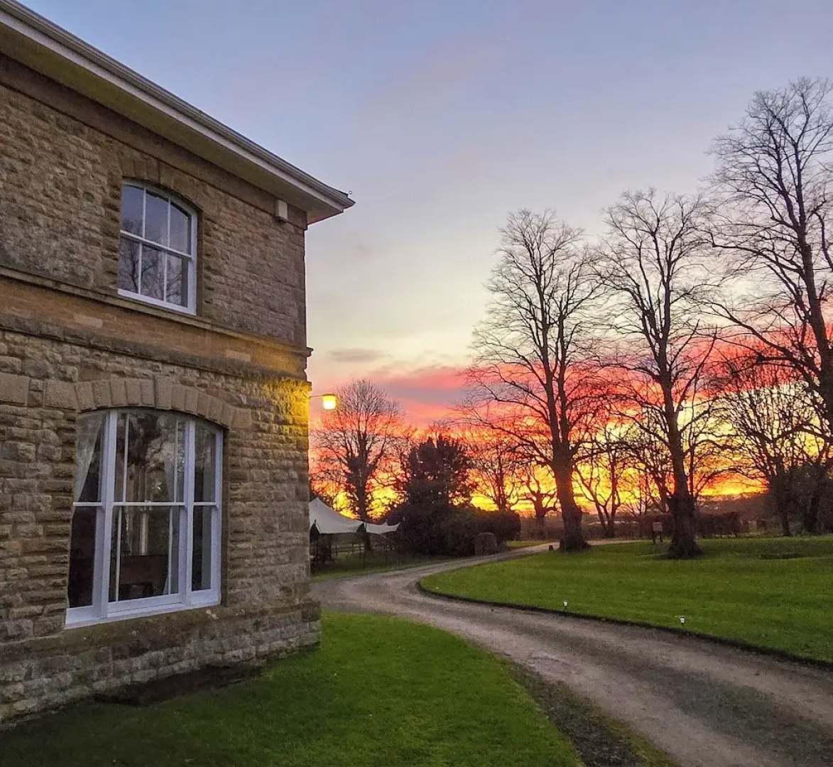Walltree House