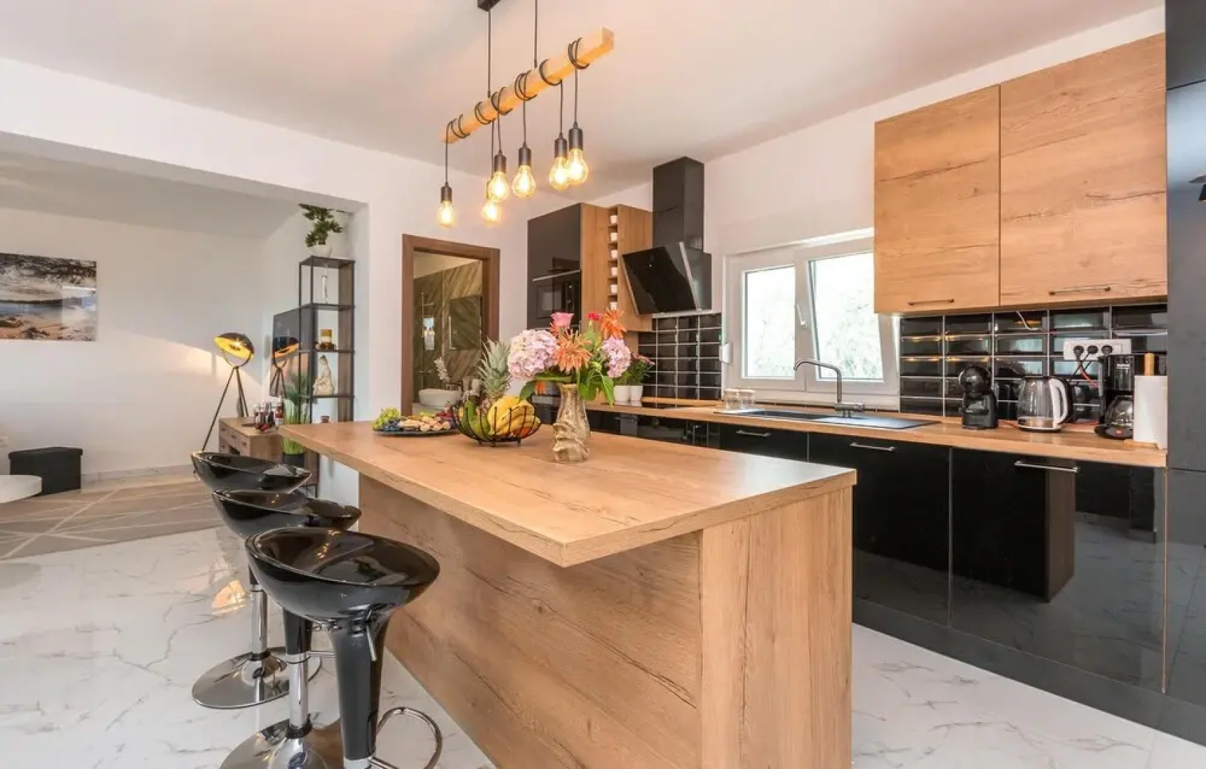 Beautiful Home in Gorica With 4 Bedrooms, Wifi and Outdoor Swimming Pool