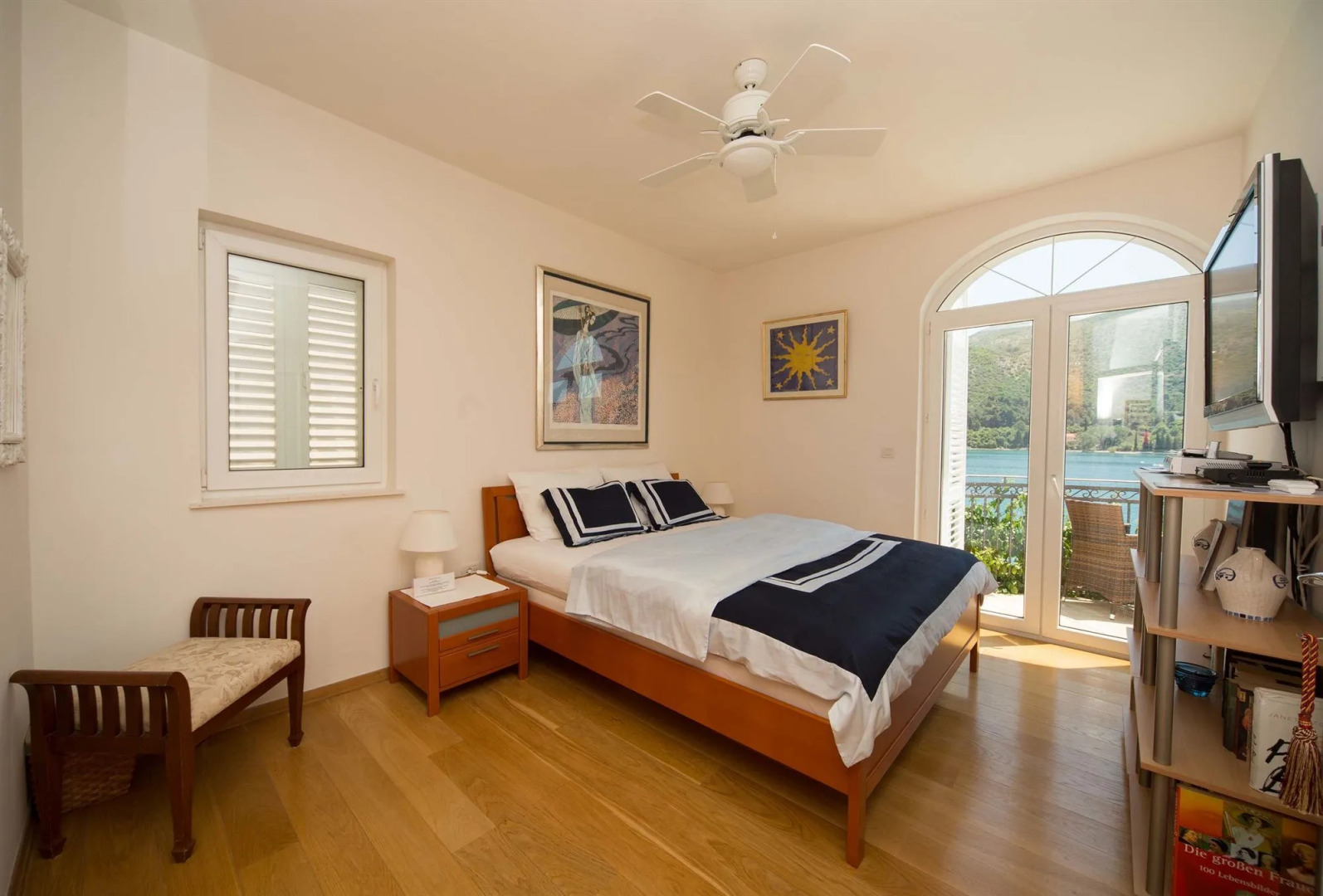 Villa Almadria Luxury Bed & Breakfast