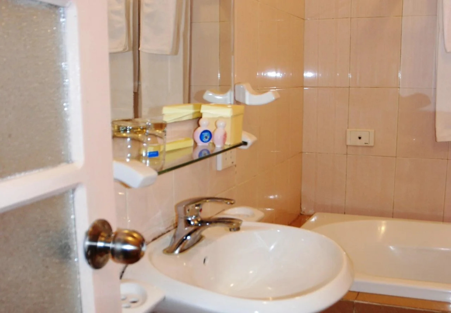 Atlantic Tuan Chau Hotel