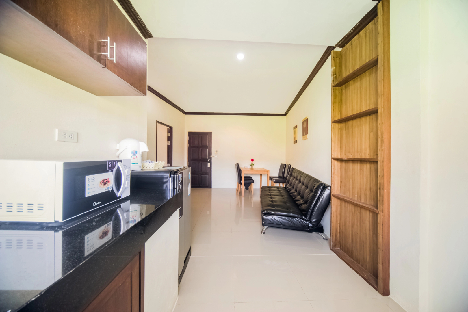 Patong City Hometel