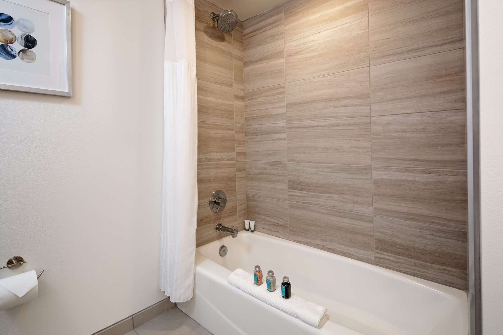 The Cassara Carlsbad, Tapestry Collection by Hilton