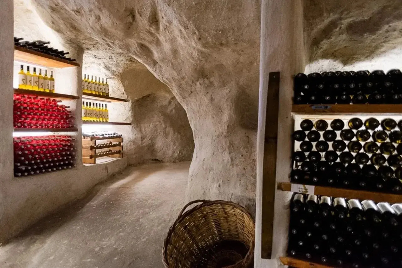 Domes White Coast Milos, Small Luxury Hotels of the World – Adults Only