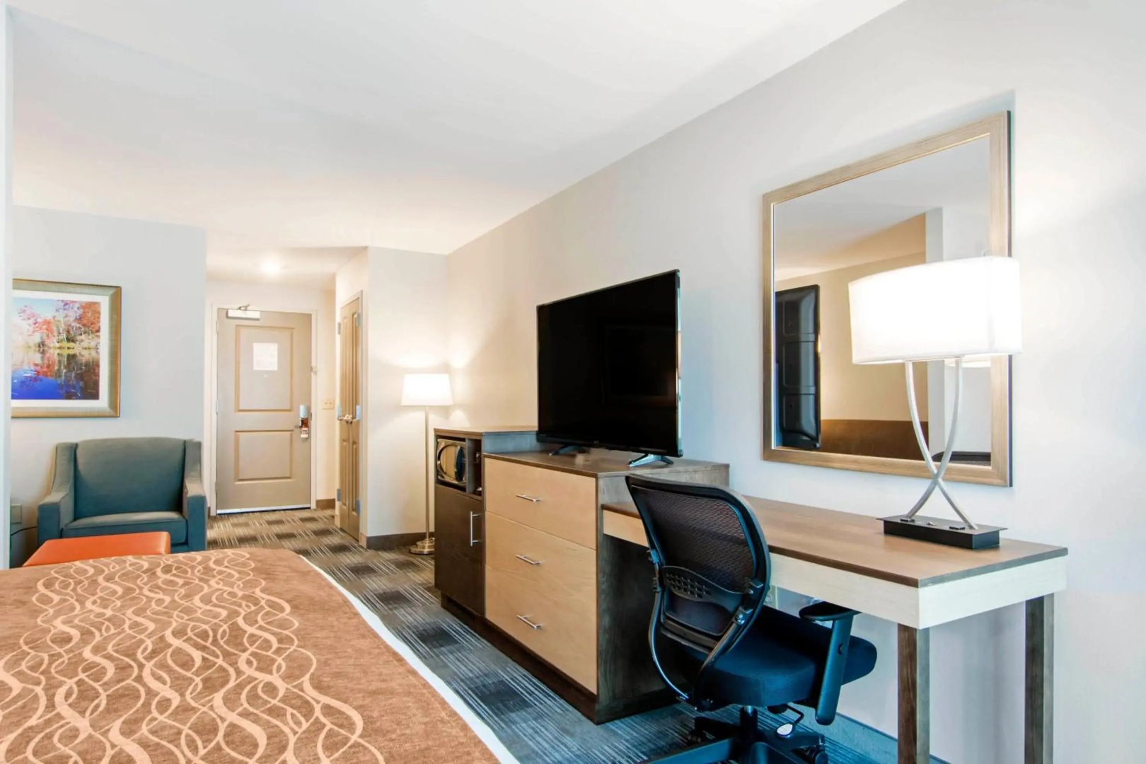 Comfort Inn & Suites