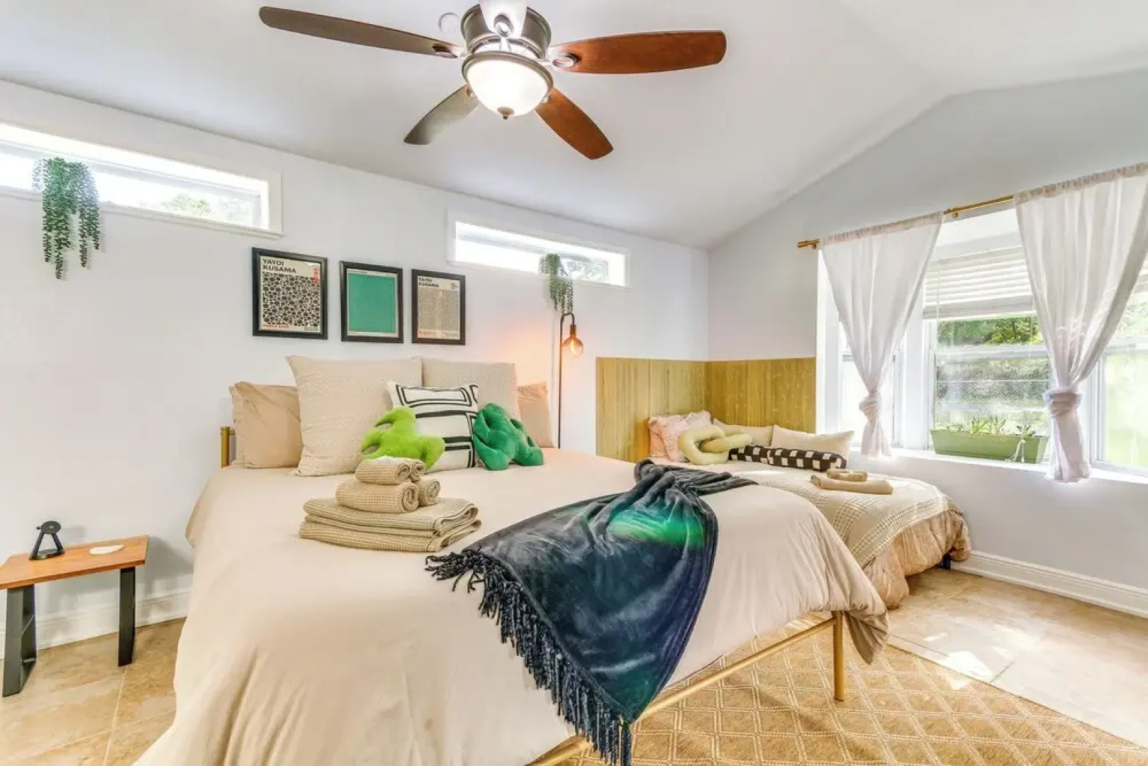 Retro-tropical Pensacola Home - 3 Mi to Downtown!