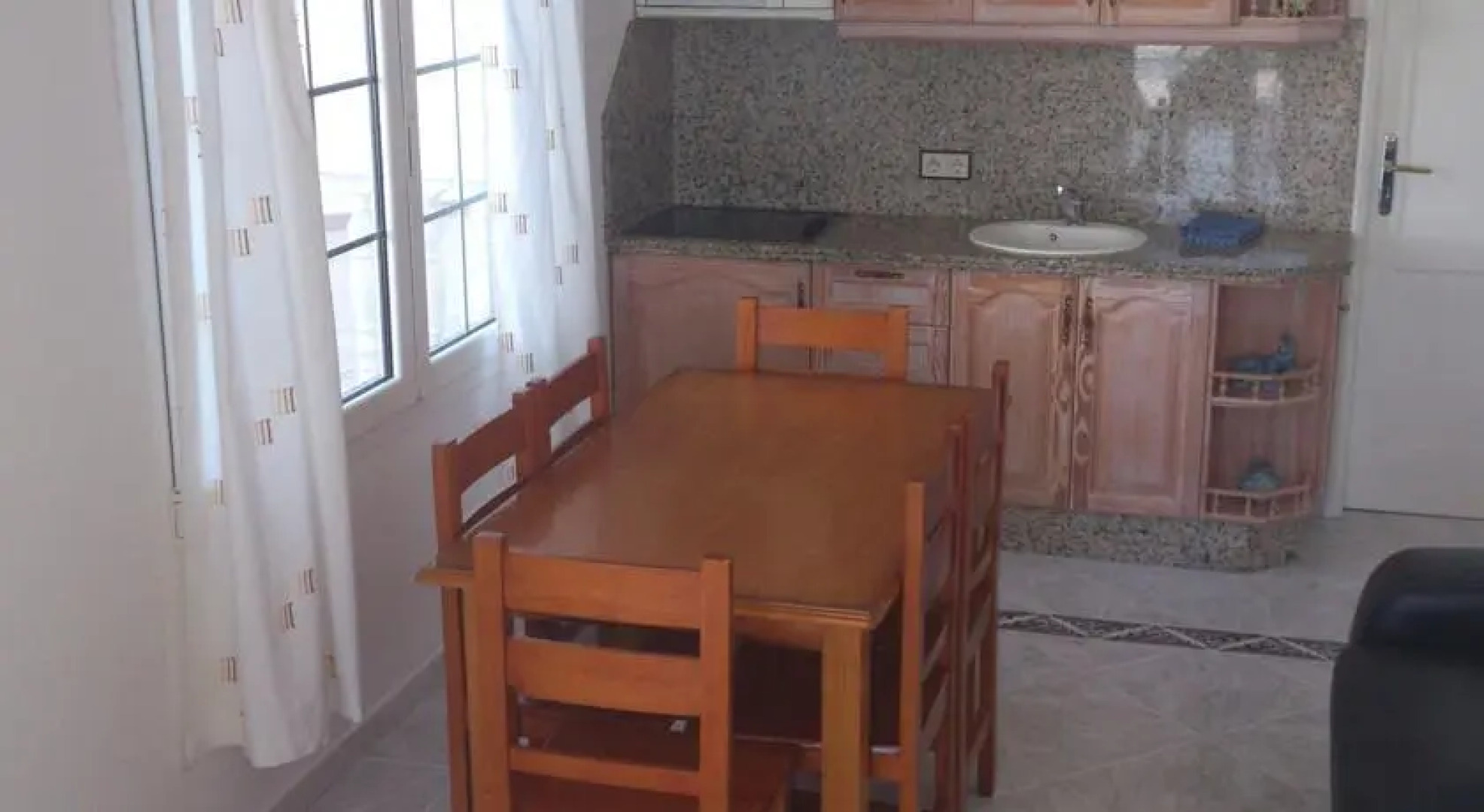 Beverley Hills Hostal