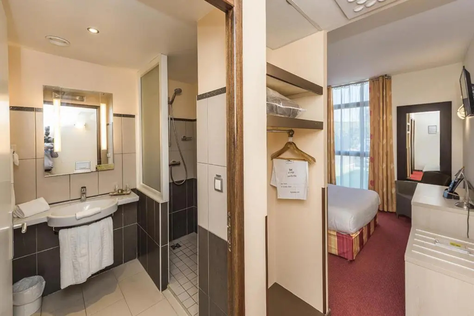 Hostellerie Saint Vincent Beauvais Aéroport