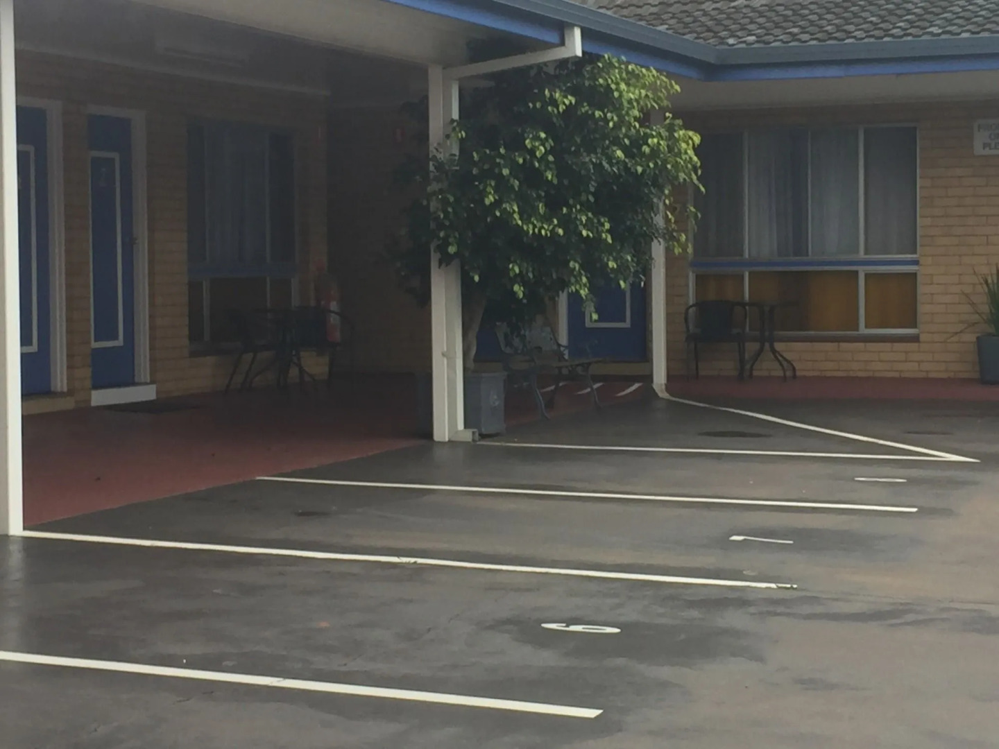 Blue Violet Motor Inn