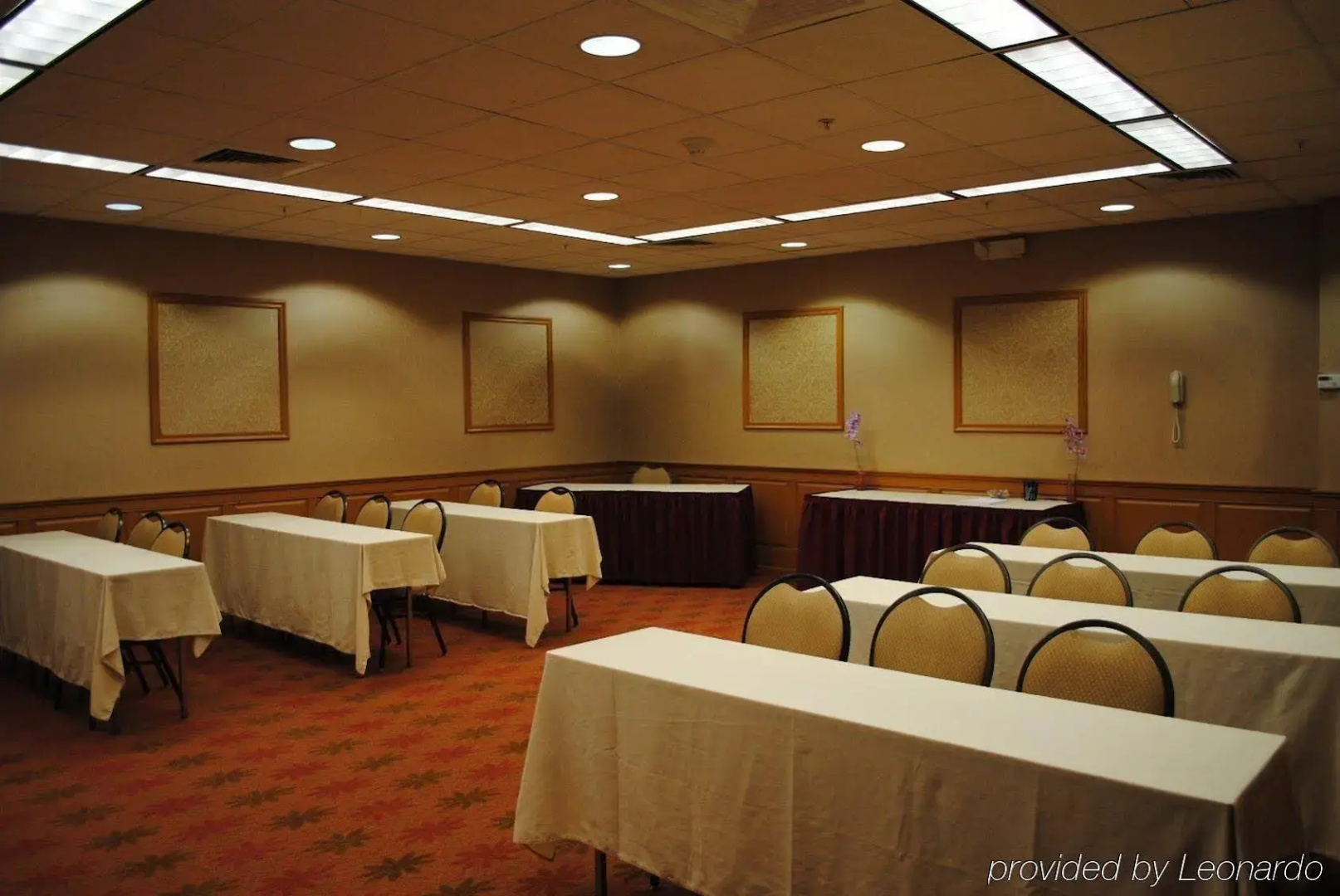 Holiday Inn Express Hotel & Suites Providence-Woonsocket by IHG