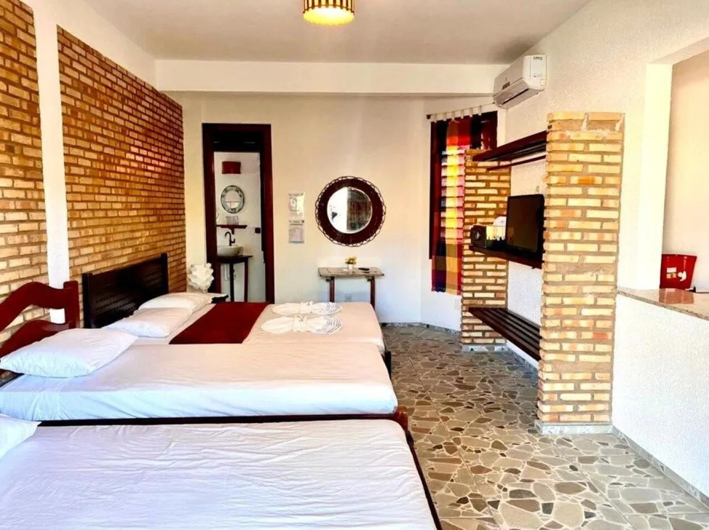 Hotel e Pousada Cumbuco Guesthouse