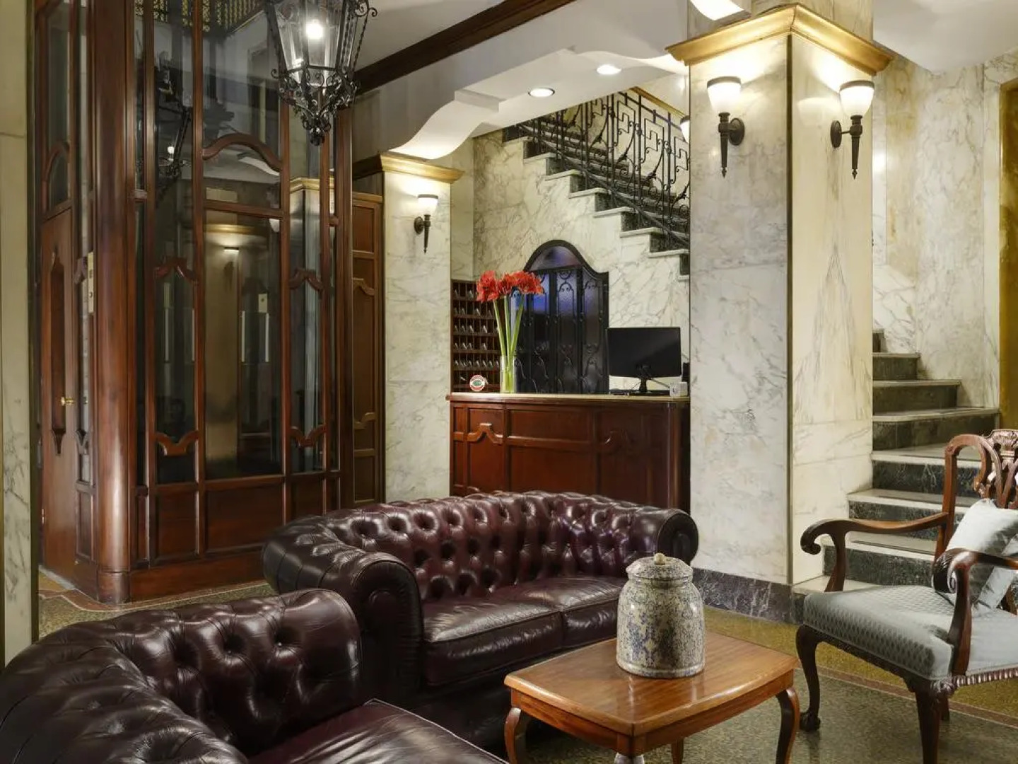 Отель Continental Genova