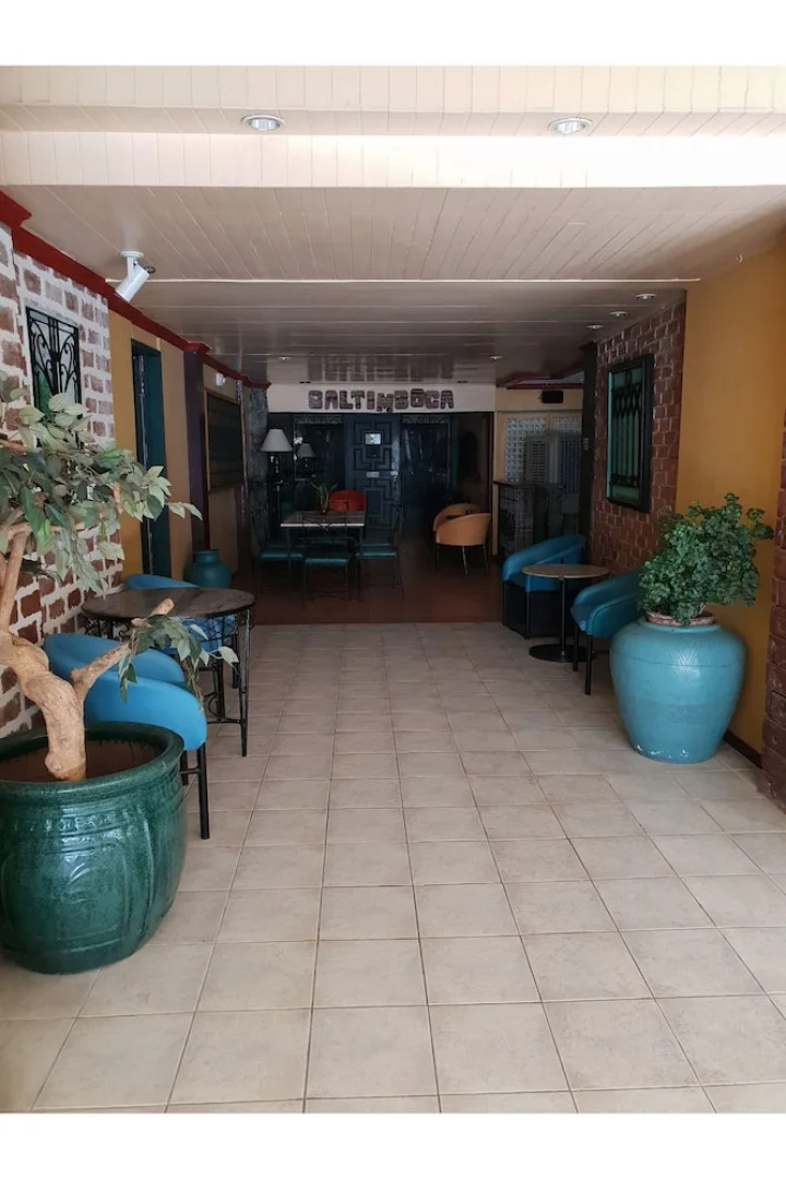 Saltimboca Tourist Inn