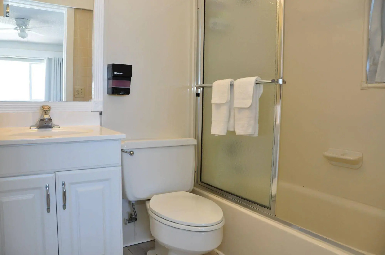 Coral Tides Resort & Beach Club