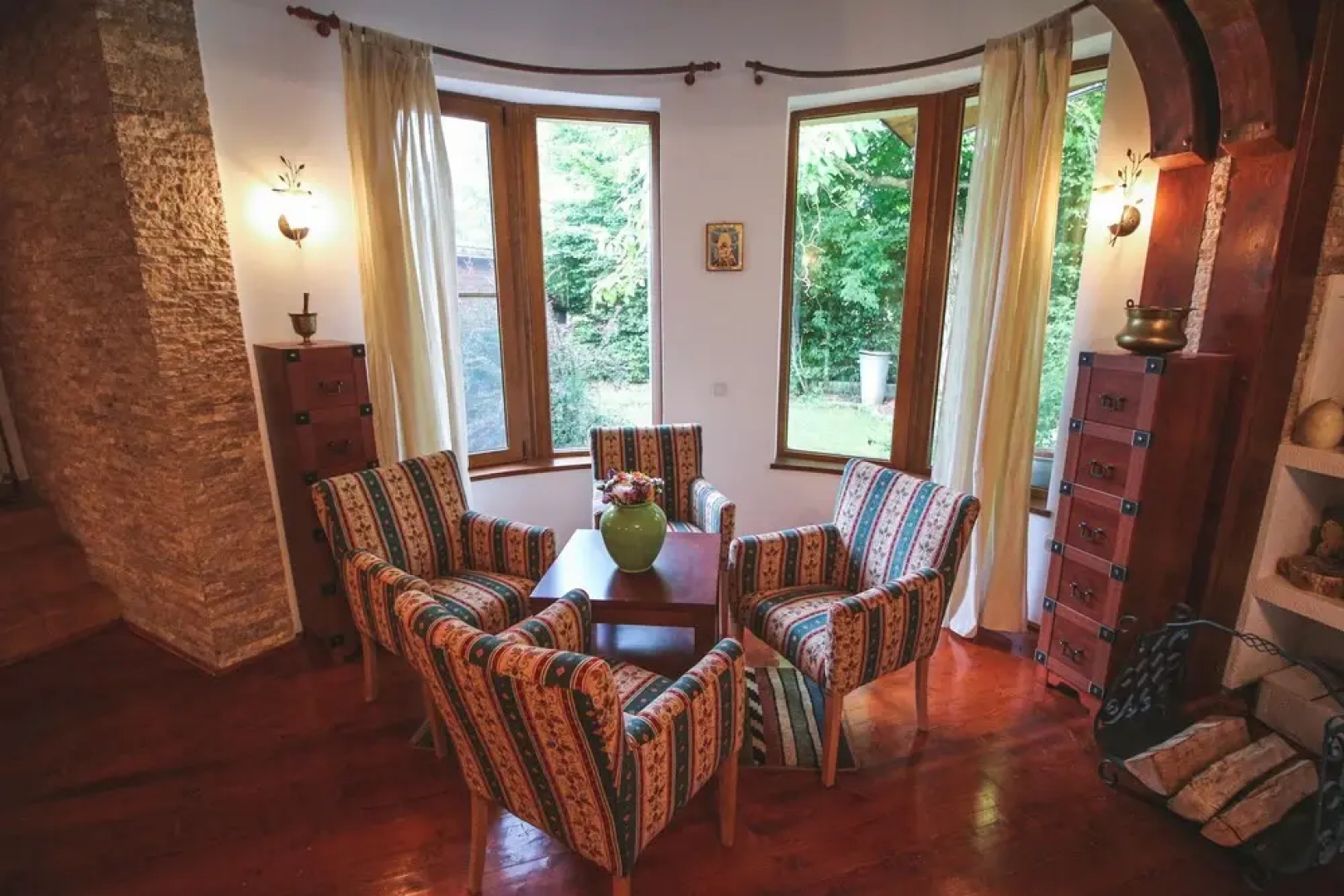 The Holiday House