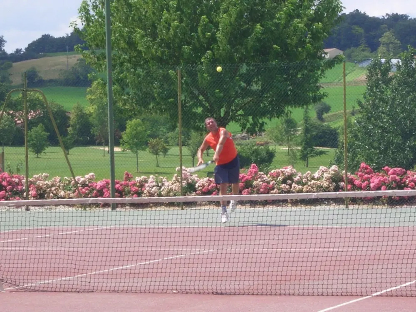 Le Cerisier, Manoir de Longeveau