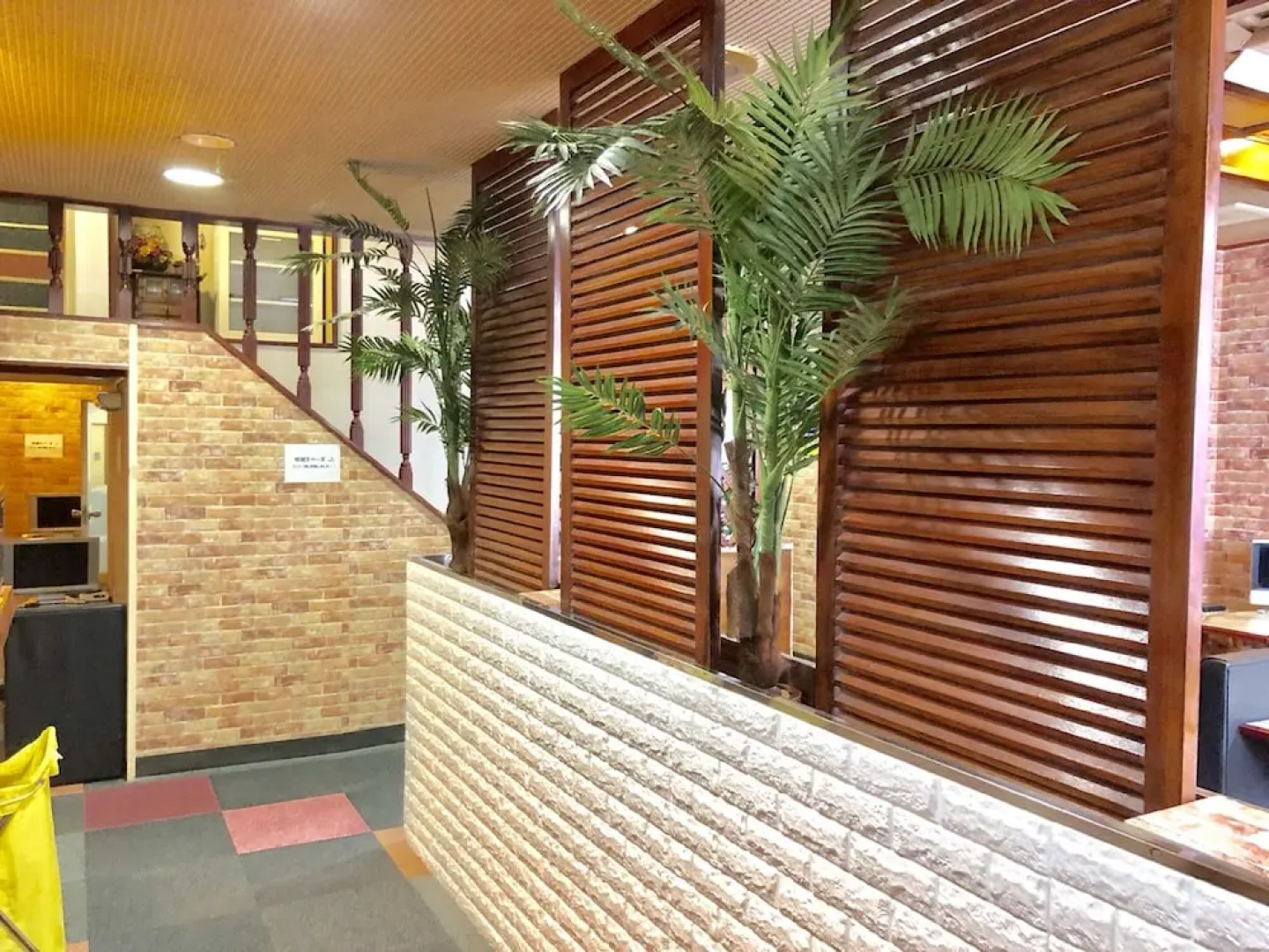 Capsule Hotel Block Room