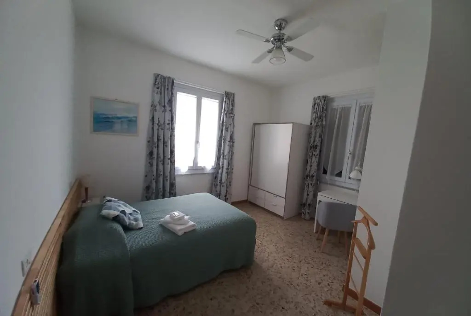 Dana'S House