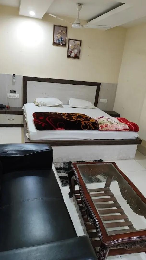 Hotel Shree Balajee By GRB