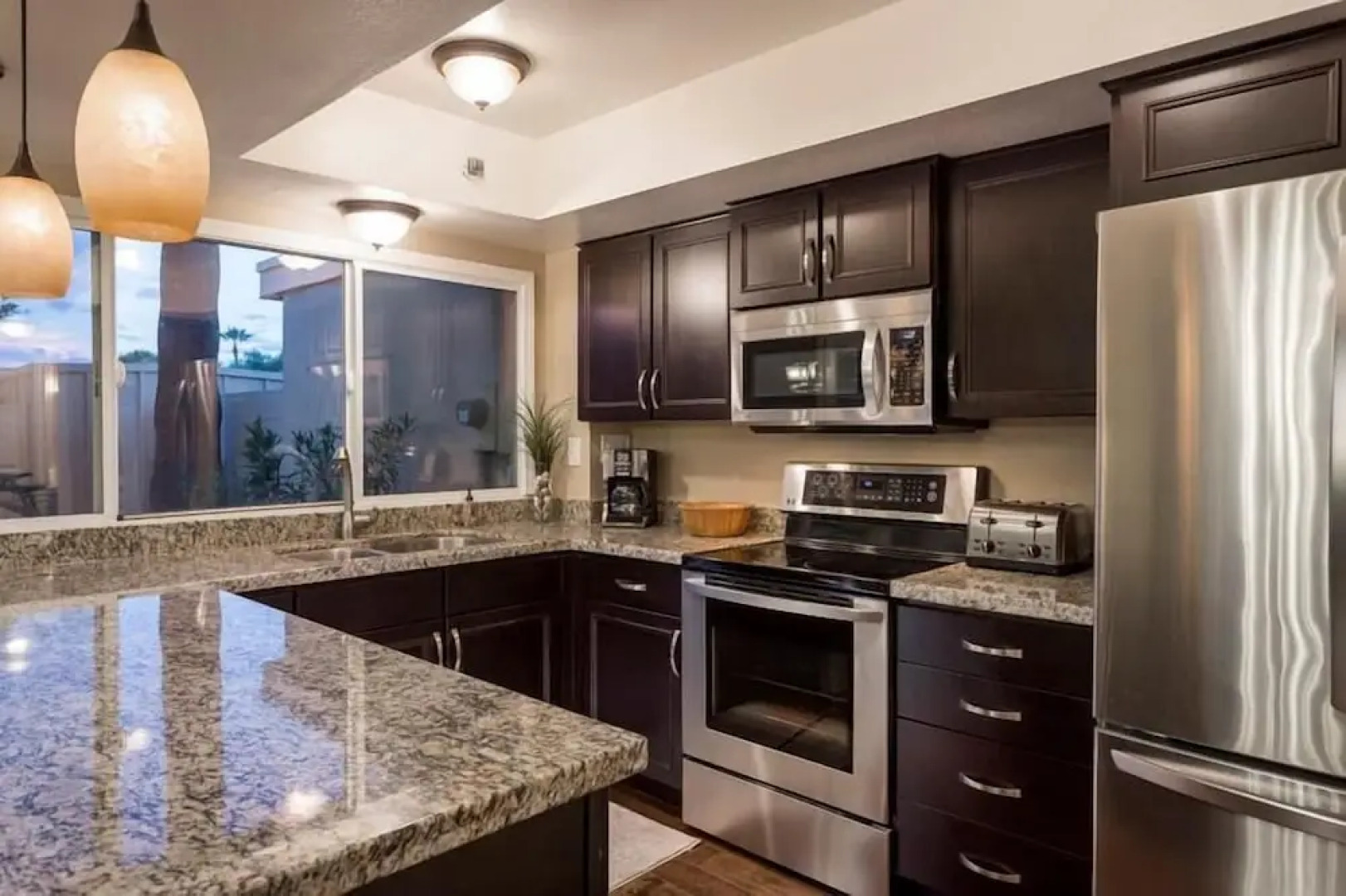 Top Notch By Signature Vacation Rentals